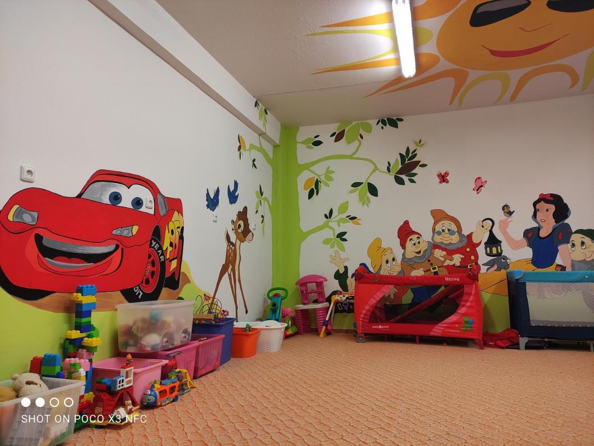Apartman Laria ヴェルカー・ロムニツァ エクステリア 写真