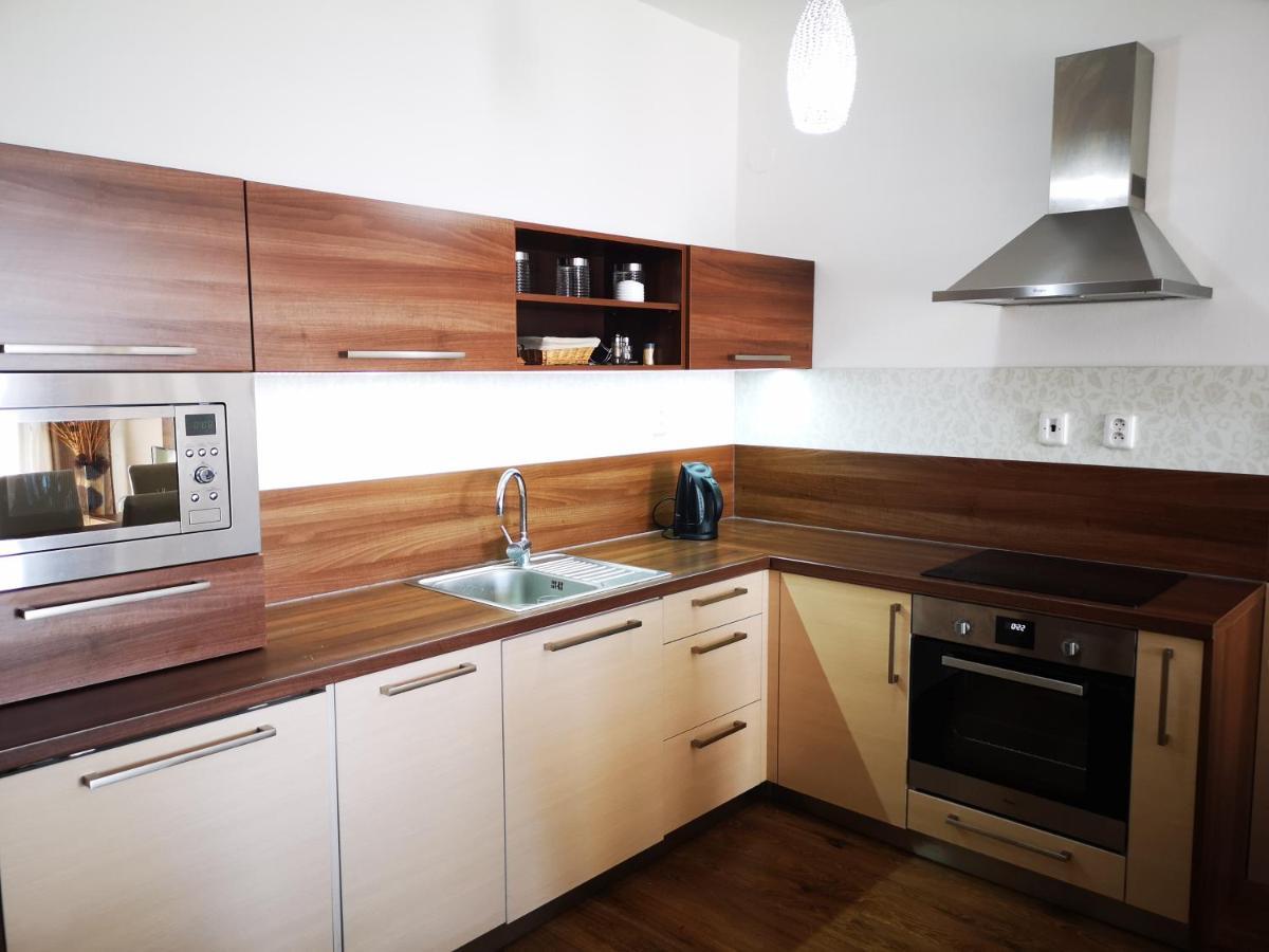 Apartman Laria ヴェルカー・ロムニツァ エクステリア 写真
